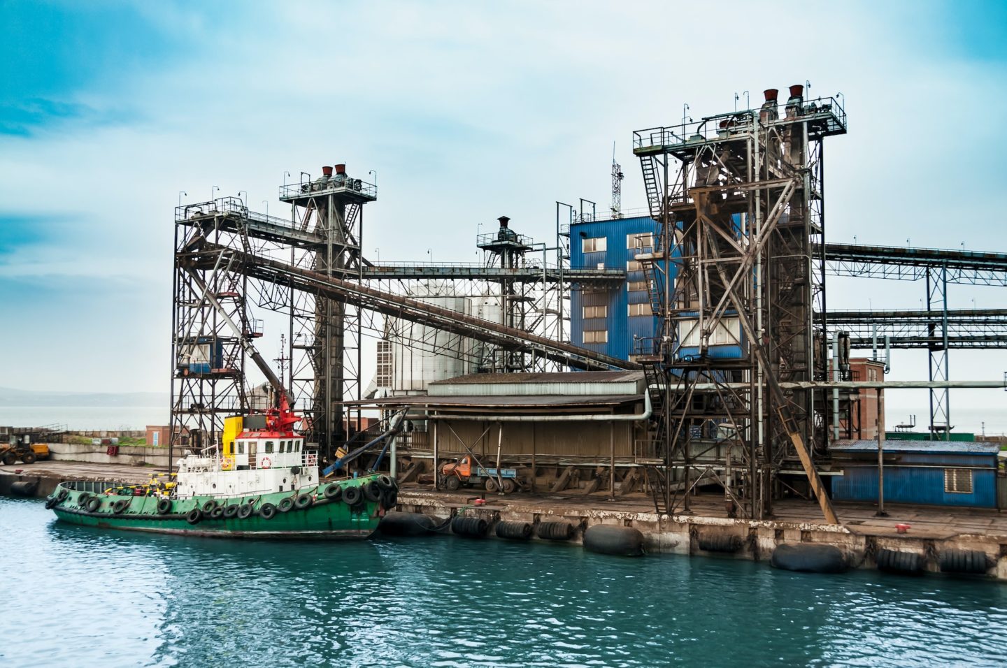 oil-and-gas-processing-plant-1-2-e1673760708779